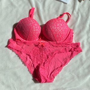 VS Bra (PANTIES NO LONGER AVAILABLE)